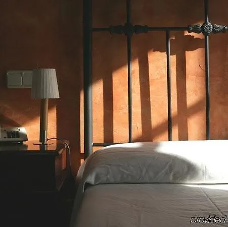 Mas Pau Hotel 4*