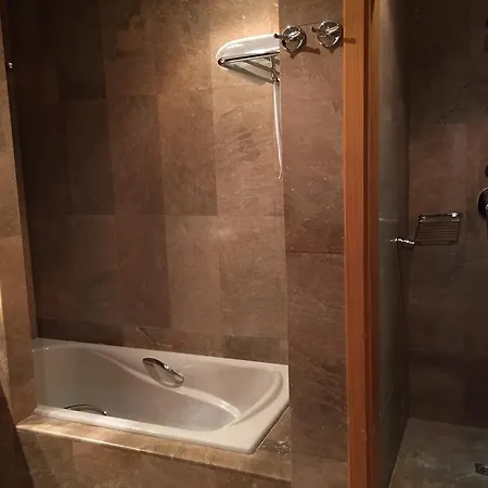 Mas Pau Avinyonet de Puigventós