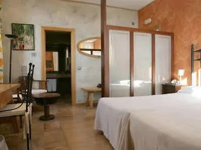 Hotel Mas Pau 4*